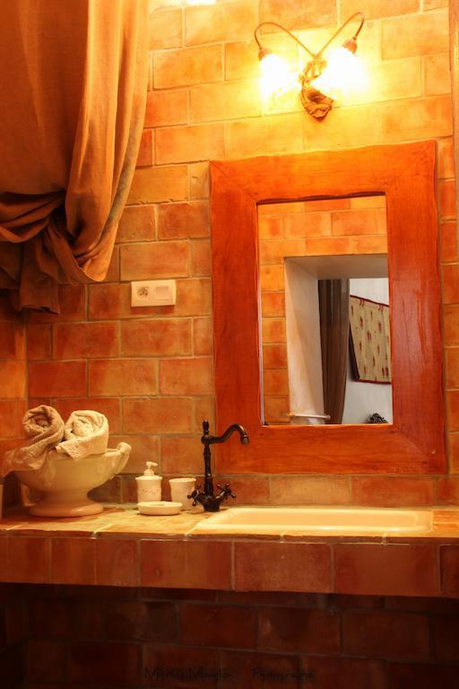 Chateau Rosans Bed & Breakfast ห้อง รูปภาพ